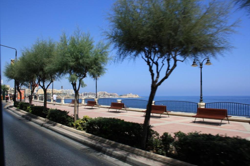 Modern Apartment In The Best Location, Perfect For Families Sliema Eksteriør bilde